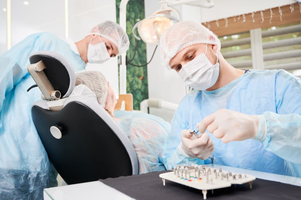 Geführte Chirurgie bei LifeDent